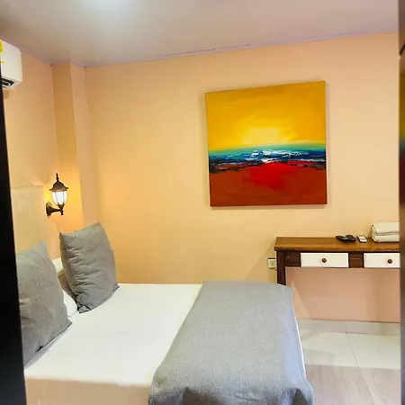Galeria La Trinidad Hotel
