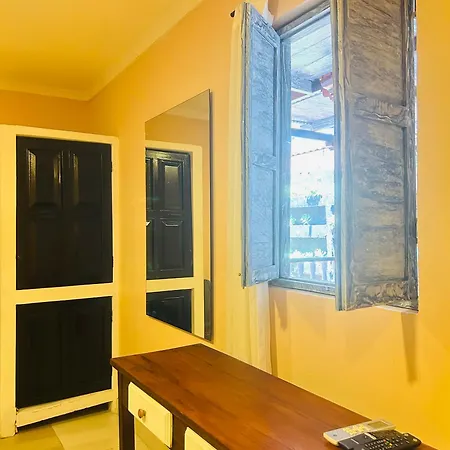 Hotel Galeria La Trinidad 3*