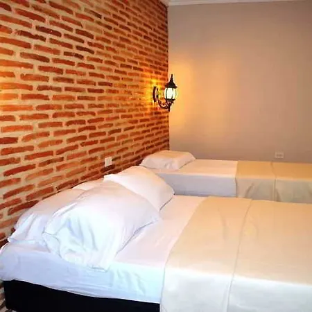 Galeria La Trinidad 3*