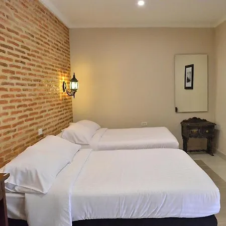 Galeria La Trinidad Hotel