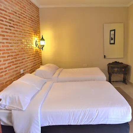 Galeria La Trinidad Hotel