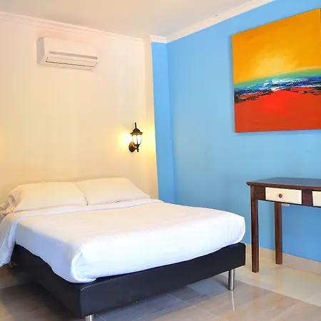 Galeria La Trinidad 3*