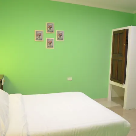 Galeria La Trinidad Hotel