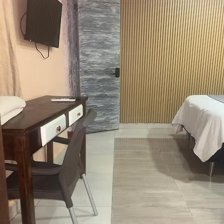 Galeria La Trinidad Hotel 3*